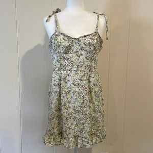 Short summer dress with flowers